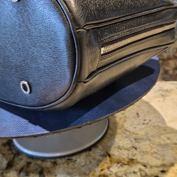 BVLGARI Decollete Handbag Black Leather In EC. Beautiful Structured Purse.EC. - Picture 7 of 16